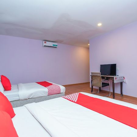 Oyo 503 Hotel Aromas Jb Johor Bahru Exterior foto